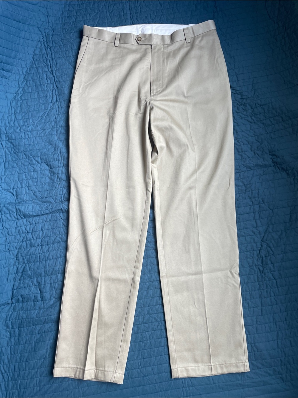 Roundtree & Yorke Men's Chinos in Light Tan